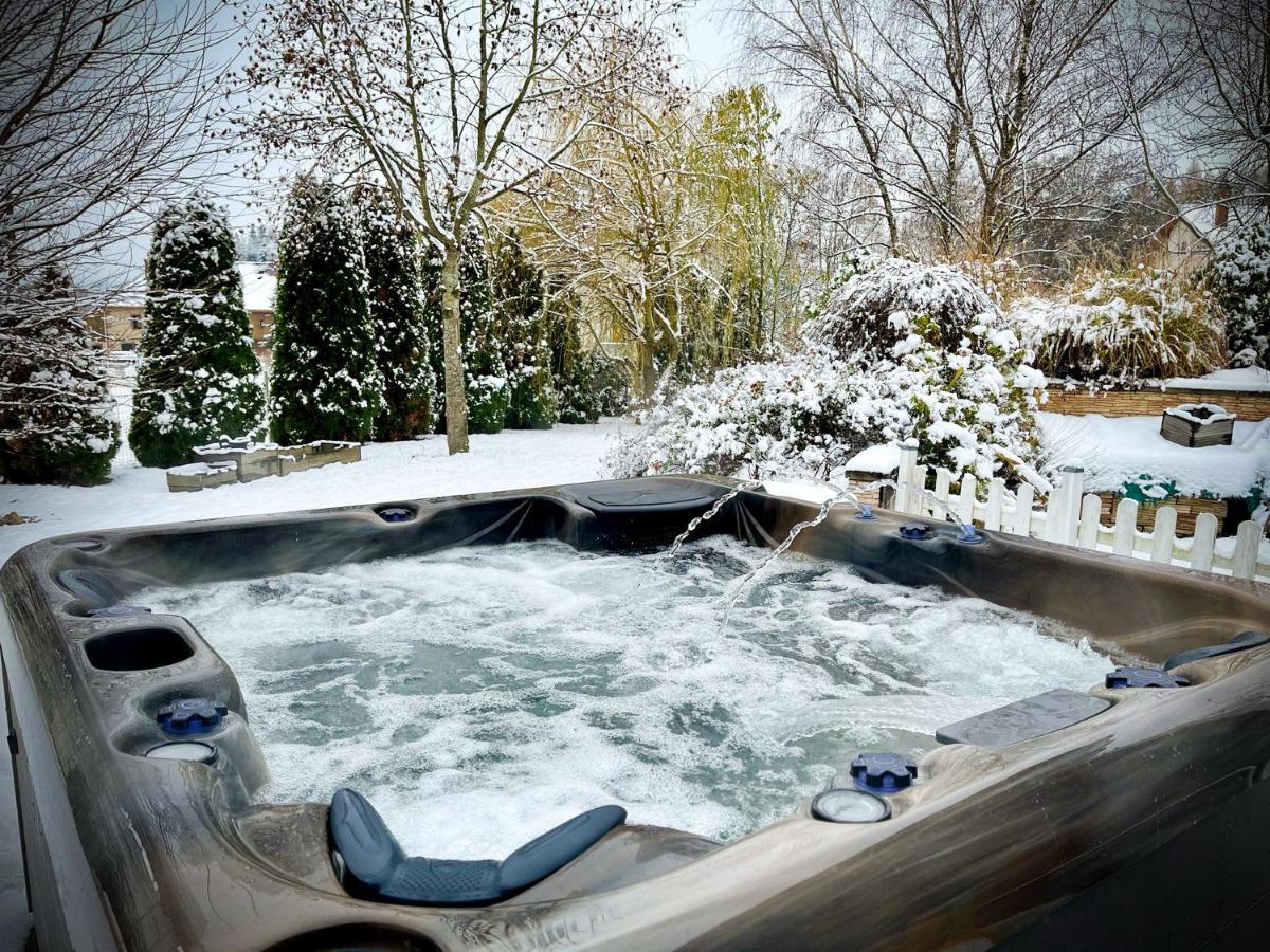 Villa 200M2 Avec Piscine Chauffee & Spa & Sauna & Kota-Grill Laval-sur-Vologne Exterior foto